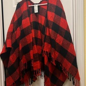 Plaid poncho/ shaw